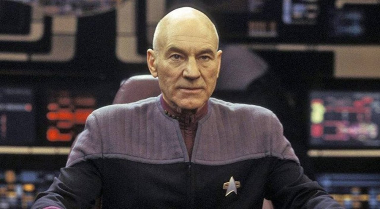 Toda la información, sinopsis, plataforma, temporadas, primicias y mucho más sobre Star Trek: Picard en Carácter Urbano.